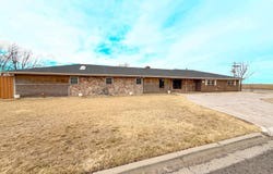 2239 Lynn St, Pampa, TX 79065