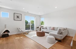 133 Jessup, Tustin, CA 92780