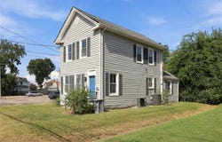 607 E Pembroke Avenue, Hampton, VA 23669
