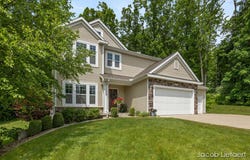 9231 Trafalgar Drive SE, Alto, MI 49302