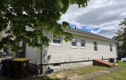499 Maple St, Fall River, MA 02720