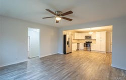 1042 Ash Street, Poplar Bluff, MO 63901