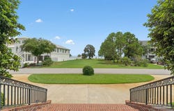 4164 Madura Rd, Gulf Breeze, FL 32563