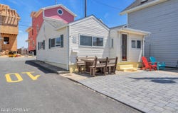 Lavallette, NJ 08735