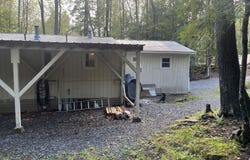 434 Old Stage Road, Lake Luzerne, NY 12846