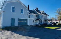 147 Main Street, Newport, ME 04953
