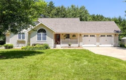 E4598 Sherwood Drive, Spring Green, WI 53588