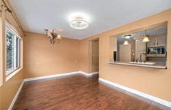 4706 E Willock Rd, Whitehall, PA 15227