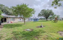 39 N Mesquite Drive, Victoria, TX 77905