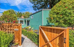 4624 Steele St, Oakland, CA 94619