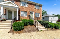 1509 Swallow Drive, St Louis, MO 63144