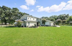 294 Wolf Creek Road, Valley View, TX 76272