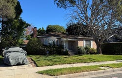 2521 33rd St, Santa Monica, CA 90405