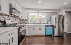 2 KINGS GRANT WAY, WILMINGTON, DE 19802