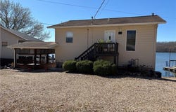287 Brownstone Drive, Sunrise Beach, MO 65079