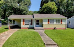105 Bering Street, Vicksburg, MS 39180
