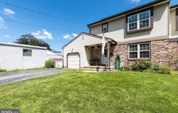 21 RAILROAD AVENUE, BEVERLY, NJ 08010