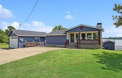 16077 Saint Paul Drive, Caney City, TX 75148