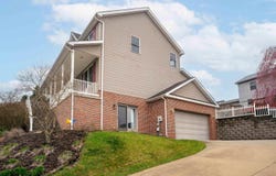 1233 Chase Street, Morgantown, WV 26508