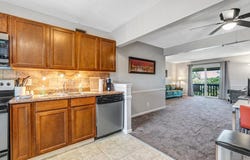 1843 Gascony Parc Drive, Lake St Louis, MO 63367