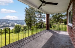 922 Foster Rd, Jefferson Hills, PA 15025
