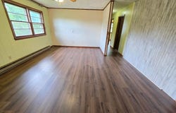 414 Dobyns St, Galax, VA 24333