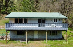 250 Hill Rd Duplex, Orofino, ID 83544