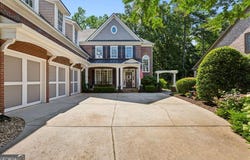 1382 Murrays Loch, Kennesaw, GA 30152