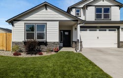 3465 NW 15th Street, Redmond, OR 97756