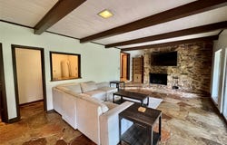 2000 Mill Creek Drive, Arlington, TX 76010