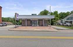 12 School St, Merrimac, MA 01860