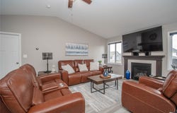 1110 Luther Drive, Adel, IA 50003