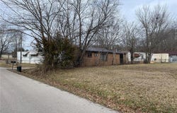 111 Corrigan St., Piedmont, MO 63957