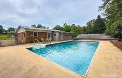 2474 Greenway Street, Lenoir, NC 28645