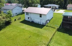 8123 Ray Drive, Ashland, KY 41102