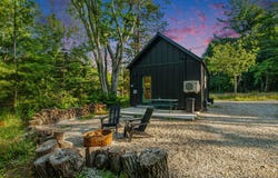 7396 N NORTH SHORE DRIVE, SOUTH HAVEN, MI 49090