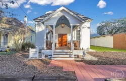 2716 Mechanics Avenue, Thunderbolt, GA 31404