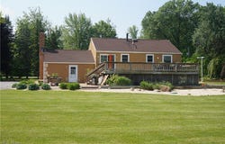 6019 New London Road, Ashtabula, OH 44004