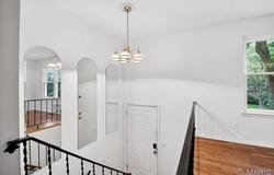 5328 Ville Rosa Lane, Hazelwood, MO 63042