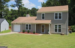 5076 Plantation View, Stone Mountain, GA 30088
