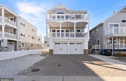 220 TAYLOR AVENUE, BEACH HAVEN, NJ 08008
