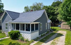 212 W Seventh Street, Clare, MI 48617