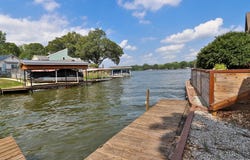 5767 E Cedar Point Court, Monticello, IN 47960