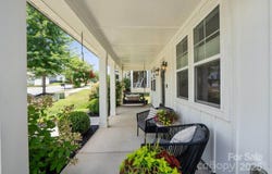 17423 Summers Walk Boulevard, Davidson, NC 28036