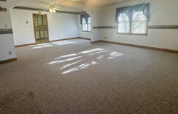 237 W Wisconsin St, Russell, KS 67665