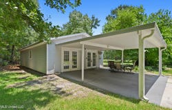 392 Clarence Avenue, Pass Christian, MS 39571