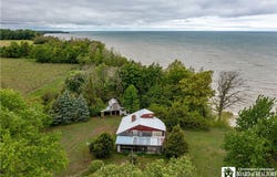 8227 Woodlawn Drive, Westfield, NY 14787