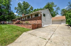 8905 Spring Valley Drive, Mentor, OH 44060