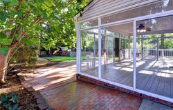 100  Middlewood Ln, Yorktown, VA 23692