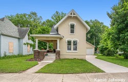 947 W Main Street, Ionia, MI 48846